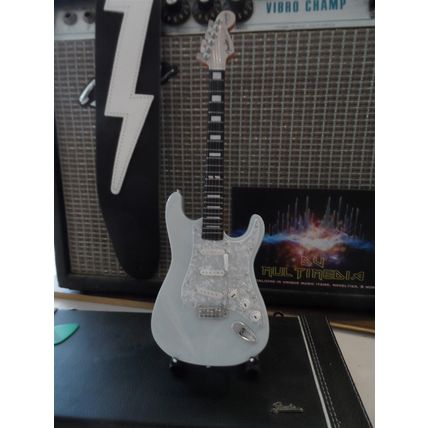KENNY WAYNE SHEPHERD-Transparent Faded Strat 1:4 Scale Replica Guitar~Axe Heaven
