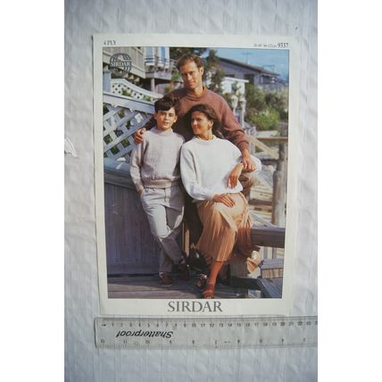 Vintage: Sirdar 9337 family sweaters, 4 ply, 26-48 inch, 66-122 cm