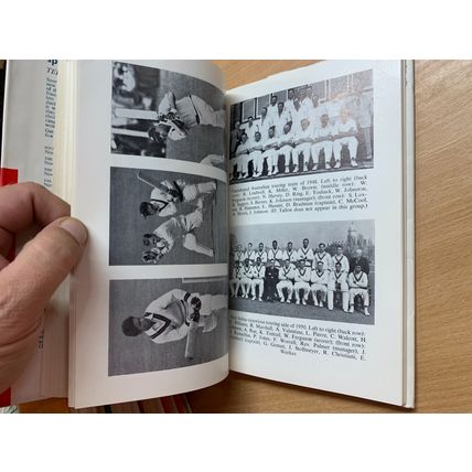 1964 "THE ENCYCLOPAEDIA OF CRICKET" M. GOLESWORTHY SPORTSMAN CLUB HB BOOK (P3)