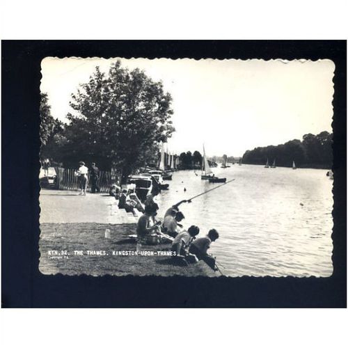 Surrey KINGSTON-UPON-THAMES  Thames Postcard by Frith (KTN.32)