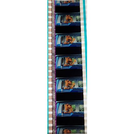 Pk DAU - B - MIX - F 0156z . - 1 STRIP OF 5 - 35MM FILM CELLS. ( )