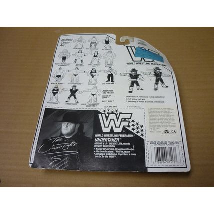 THE UNDERTAKER FIGURE WWF WRESTLING 1992 TITAN SPORTS NEW OLD STOCK CARDED