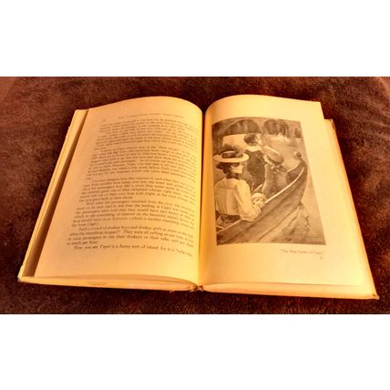 How A Dear Little Couple Went Aboard By Mary D. Brine 1903 Great Condition