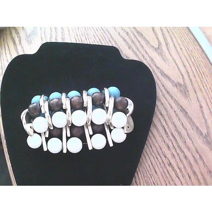 TURQUOISE BROWN WHITECOLOR 3 ROW STRETCH BEADED BRACELET