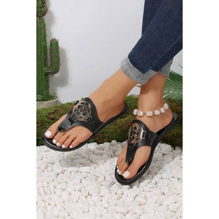 Black Metal Décor Leather Thong Slippers