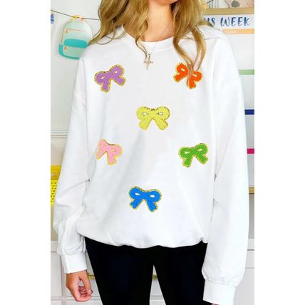 White Chenille Bowknot Patched Graphic Crewneck Sweatshirt