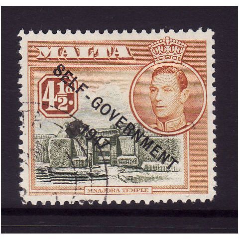 MALTA 1948 SG241 4 1/2d OLIVE GREEN & YELLOW BROWN FINE USED #4