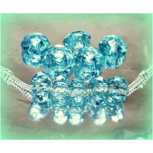 15 no. Faceted Light Green 15 mm Beads Crafts Jewellery Making 2106