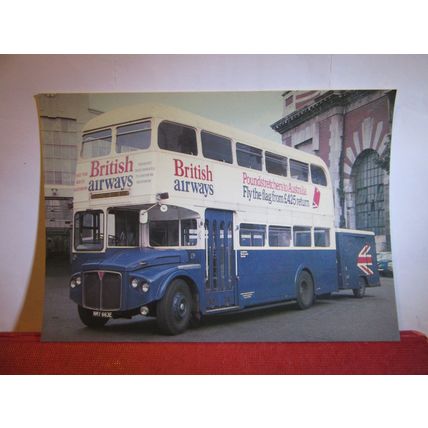BRITISH AIRWAYS BUS & LUGGAGE TRAILER London Transport Museum unused postcard =