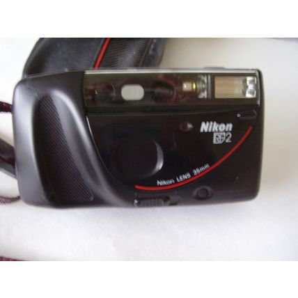 Nikon RD2 35mm Film Auto-focus 35mm lens Compact Camera with case