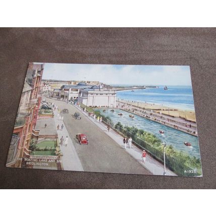 Valentines Postcard - Bridlington Boating lake - Artist E.W Trick / A1923