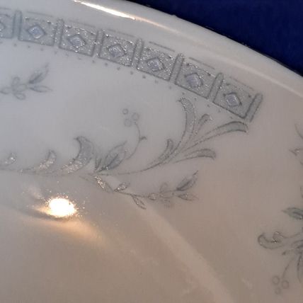 Vintage Sheffield BLUE WHISPER Porcelain FRUIT/Dessert BOWL Cereal Sauce 5 5/8"