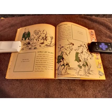 Little Golden Book Indian Stamps By Edward Huberman (A) Edition 1957 No Stamps