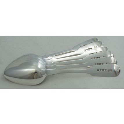 Six Very Good Antique Silver Fiddle Pattern Teaspoons, London 1843, 149mm, 154g.