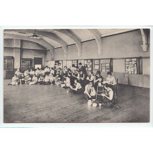Pottery Class Art Room The Secondary School Castleford Postcard West Yorkshire