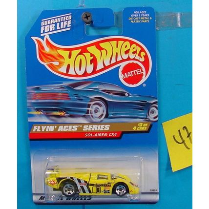 C47 HOT WHEELS FLYIN' ACES SERIES SOL-AIRE CX4 #739 YELLOW/GRAPHICS NEW ON CARD