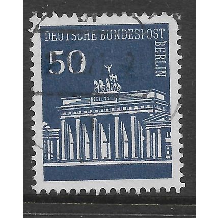 GERMANY 1966 BUILDINGS 50pf BLUE BRANDENBURG GATE BERLIN SG1415 FINE USED#3