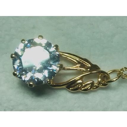 Gorgeous Signed W LIND 14KGE Lind Cubic Zirconia Pendant 18" Necklace