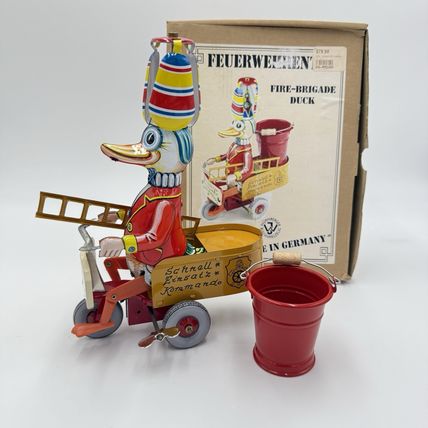 Fire Brigade Duck Tin Toy Germany Wilesco #280 Blechspielzeug Windup Works Boxed