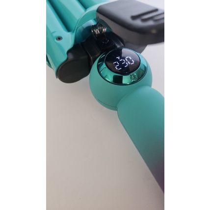 Bed Head Wave Affair Jumbo 3 Barrel Hair Waver | Quick Styling and Serious Hold