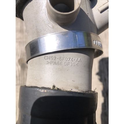 Land Rover LR2 LR063272 Turbo Air Outlet Tube Duct Pipe Hose OEM 2.0L