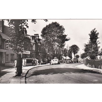 EC763 BARE - PRINCES CRESCENT . R/P POSTCARD