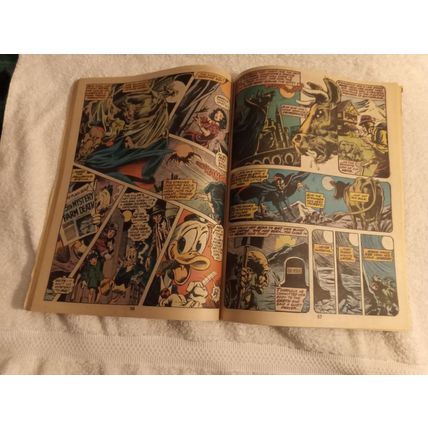 Bronze Age Marvel Treasury Edition Howard The Duck Vol 1 # 12 1976 V/G/Fine 5.0