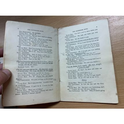 1916 GERTRUDE E JENNINGS THE BATHROOM DOOR FARCE DRAMA PLAY PAPERBACK BOOK (LL)