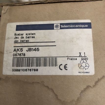 new TELEMECANIQUE AK5 JB 145 PANEL BUSBAR 160AMP 560MM AK5 JB145 ,CZ