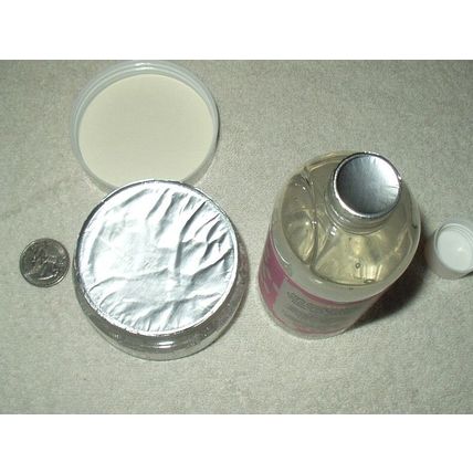 ELLEN TRACY SWEET PEONY ULTRA EXFOLIATING BODY SCRUB 4OZ & ULTRA BODY WASH 7.2OZ