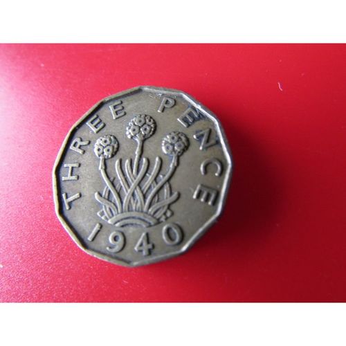 1940 GEORGE VI BRASS THREEPENCE - COIN - 3 FREE POST. AB