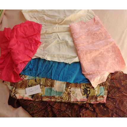 S18 100% Silk Scrap Fabric Lot Material Reclaimed clothing over 3 oz Crafting