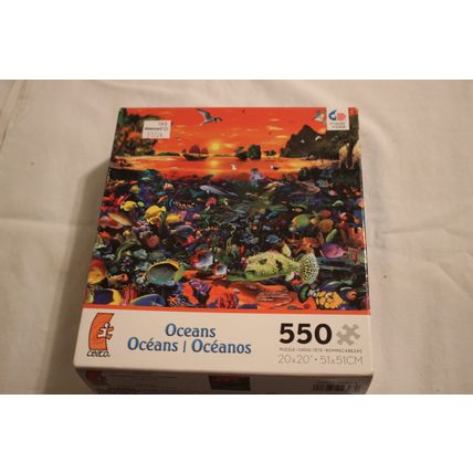 OCEANS 550 PIECE PUZZLE SEALED FISH SEA LIFE