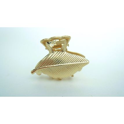 Small mini gold or silver metal leaf hair claw clip