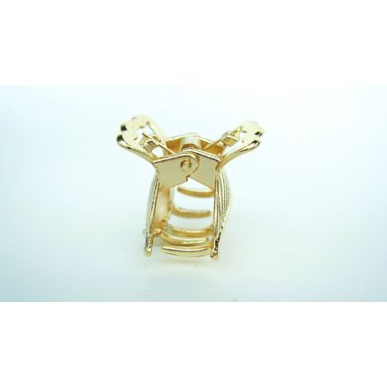 Small mini gold or silver metal leaf hair claw clip