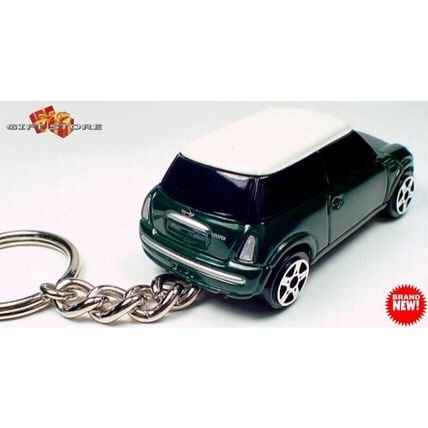RARE KEYCHAIN GREEN WHITE MINI COOPER BMW CUSTOM Ltd LIMITED GREAT GIFT