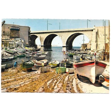 13 - Marseille - Le vallon des Auffes