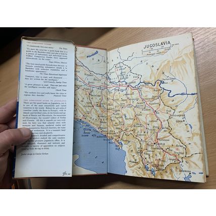 1968 "THE COMPANION GUIDE TO JUGOSLAVIA" TRAVEL VINTAGE HARDBACK BOOK (P5)