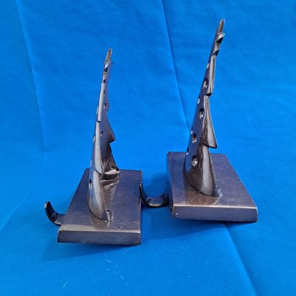 Lot 2 Metal Christmas TREE STOCKING HANGERS Mantel Sitter Holder Metal