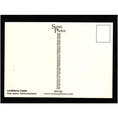 NORTHUMBERLAND POST CARD - LINDISFARNE CASTLE NICE COLOURED UNUSED