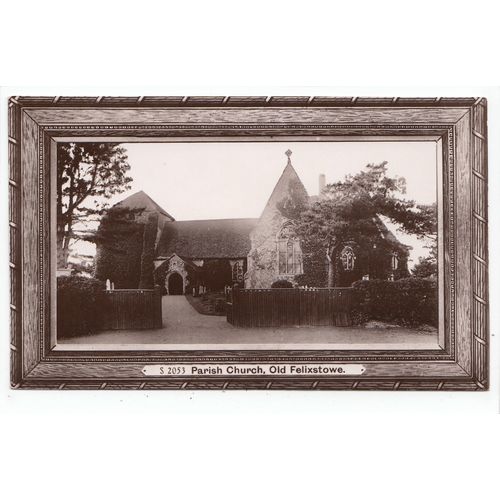 Parish Church Felixstowe RP Postcard Suffolk 2053
