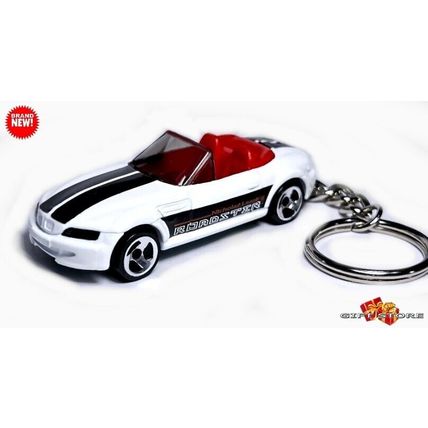 RARE KEYCHAIN WHITE BMW Z3 ROADSTER CUSTOM Ltd Ed.❤️GREAT GIFT❤️