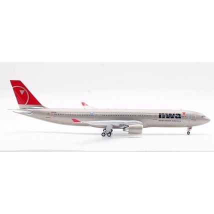 A330-323 NORTHWEST AIRLINES N806NW W/STAND WB MODELS B333806NW 1/200