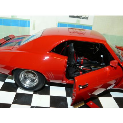 1/18 ( WR 112 ) 1968 Chevrolet Camaro Z/28 - Drag Outlaws
