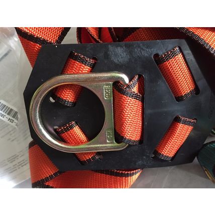 NEW MSA 10035997,MSA Z(FP) PN 10035997 PULLOVER SAFETY HARNESS 320LBS,AA