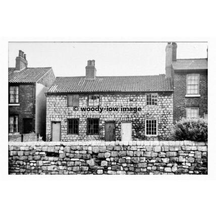 pt8669 - Cemetery Road Houses before demolition , Doncaster - print 6x4