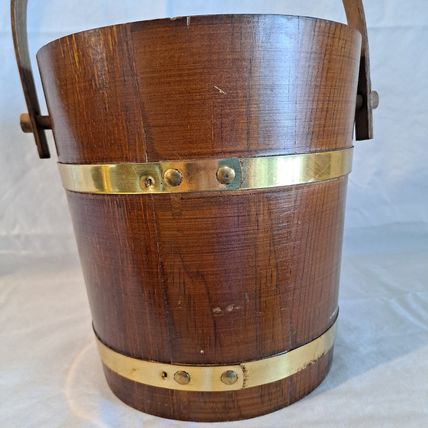 Vintage WOOD ICE BUCKET Barrel Brass Lid & Liner Handle 8" Wooden Barware Holder