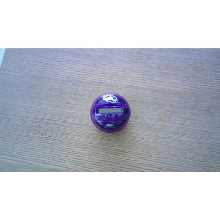 20Q - 20 Questions Handheld Electronic Game (Purple) 2005 Full Working Order
