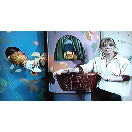 PARPAR NECHMAD HEBREW LANGUAGE CHANNUKAH & PASSOVER TV SHOWS NTSC FORMAT VIDEOS