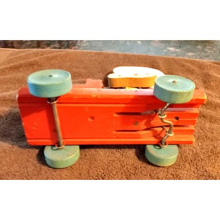 Old Vintage Original Fisher Price Merry Mutt #473 8 1/4" Tall Working 1949